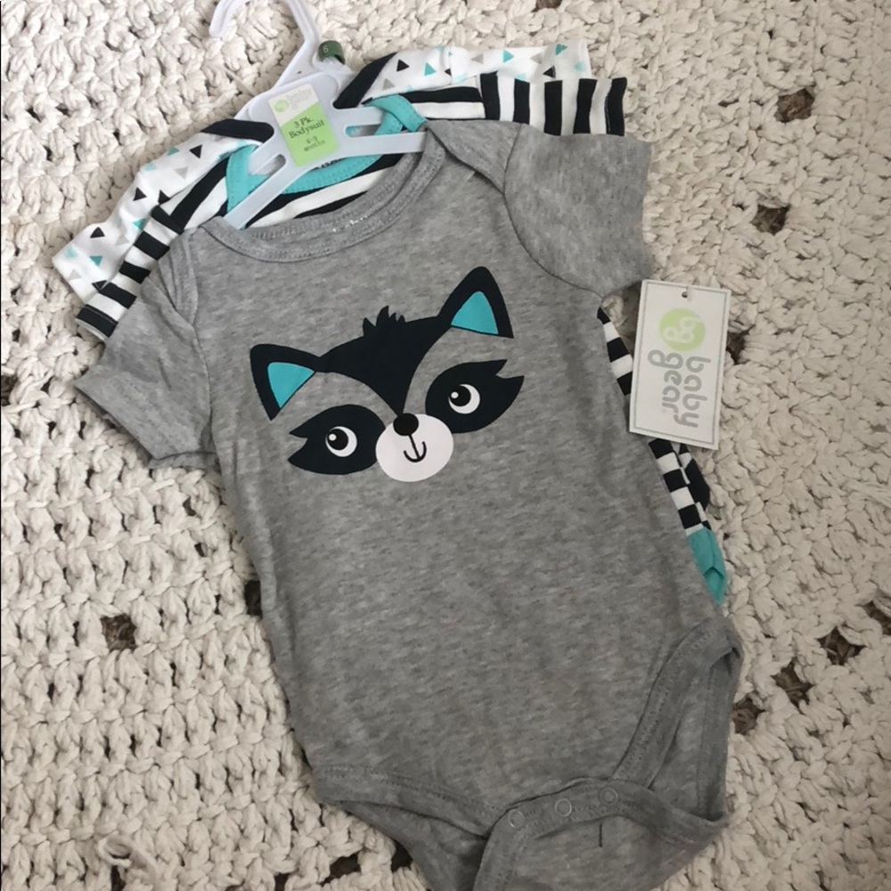 Baby Gear 3pk bodysuits. 6-9 months. NWT